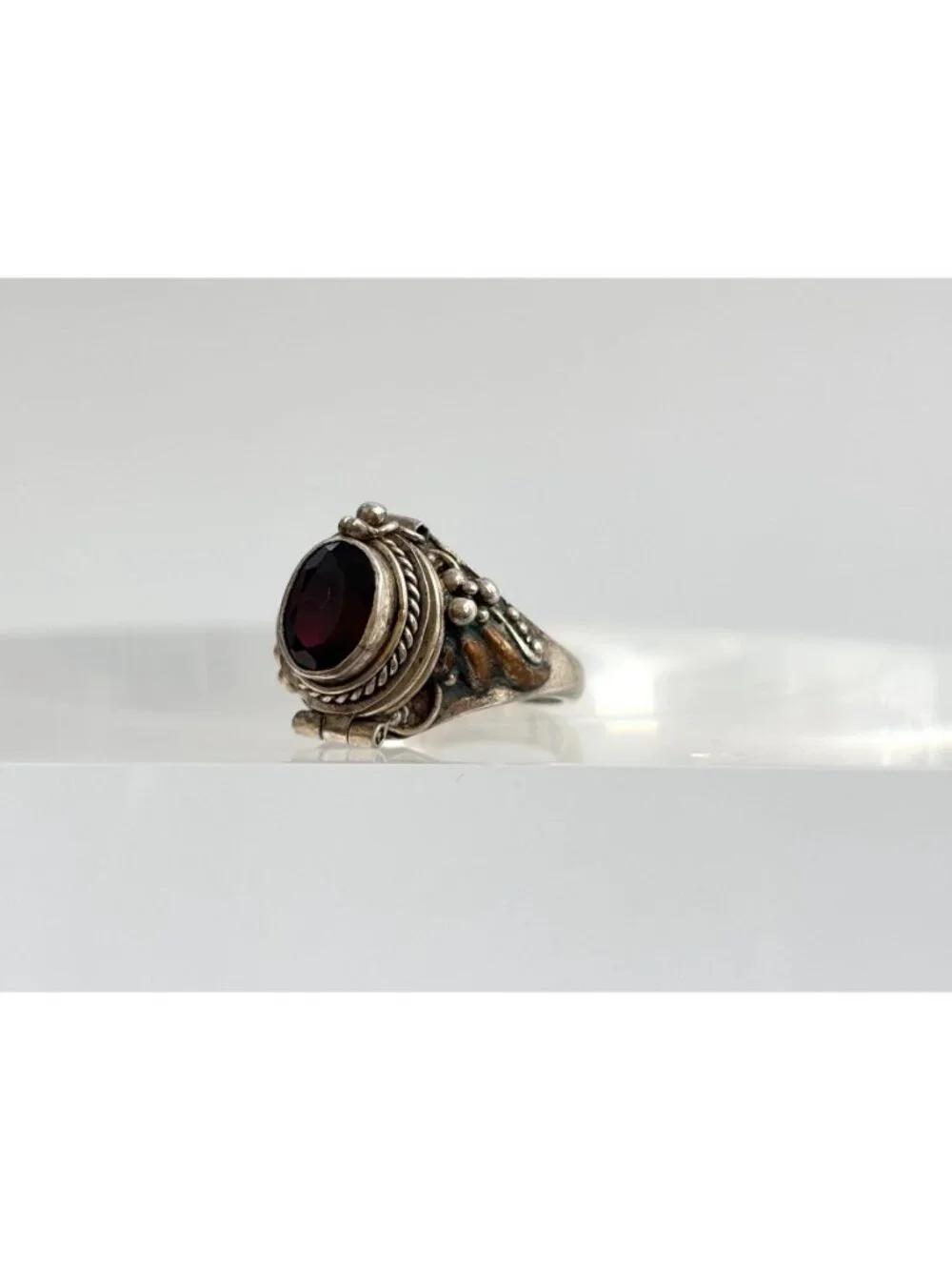 Poison Box Art Deco Style Hinged Garnet Sterling Silver 925 Vintage Ring sz 5.25